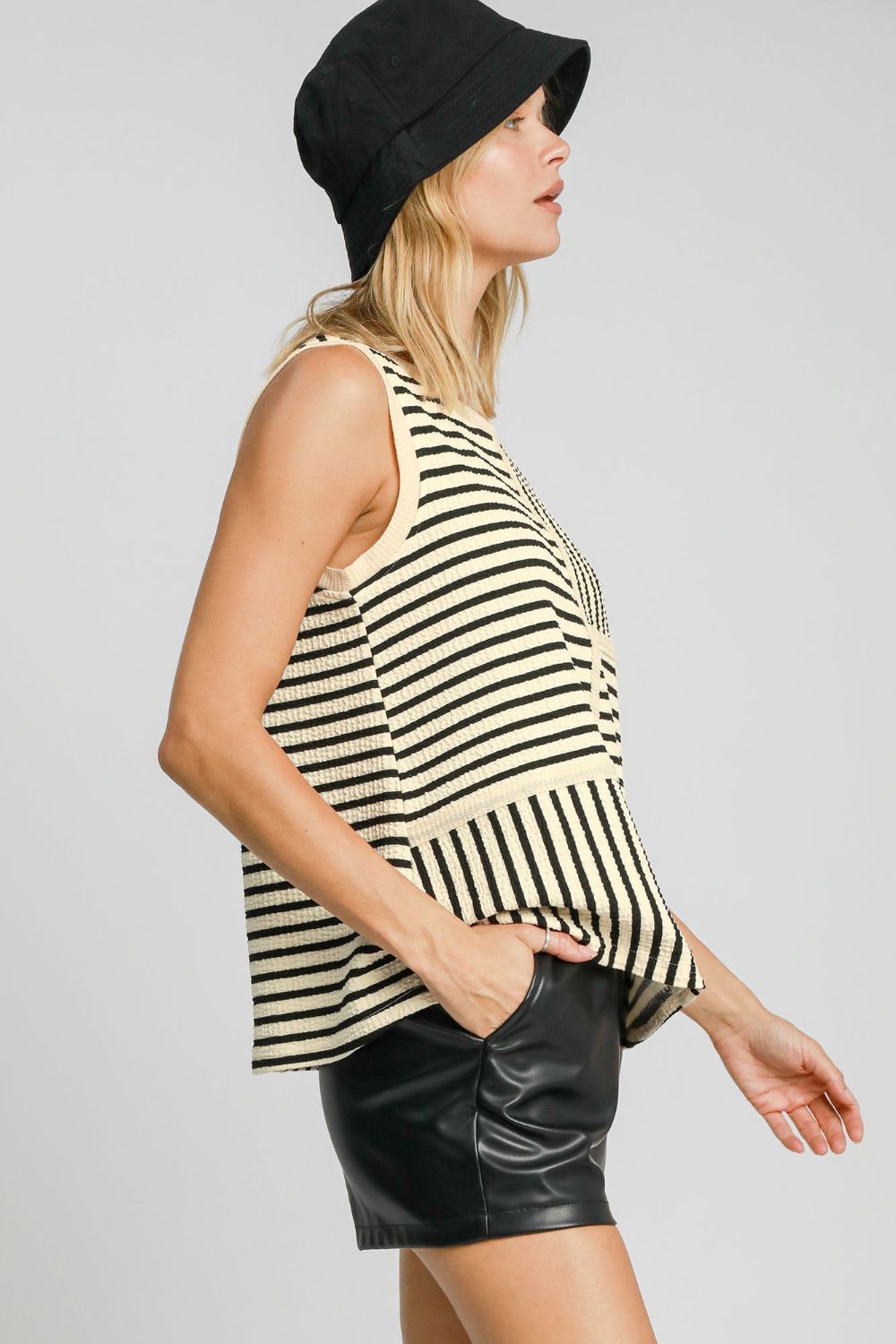 Criss Cross Round Neck Texture Tank